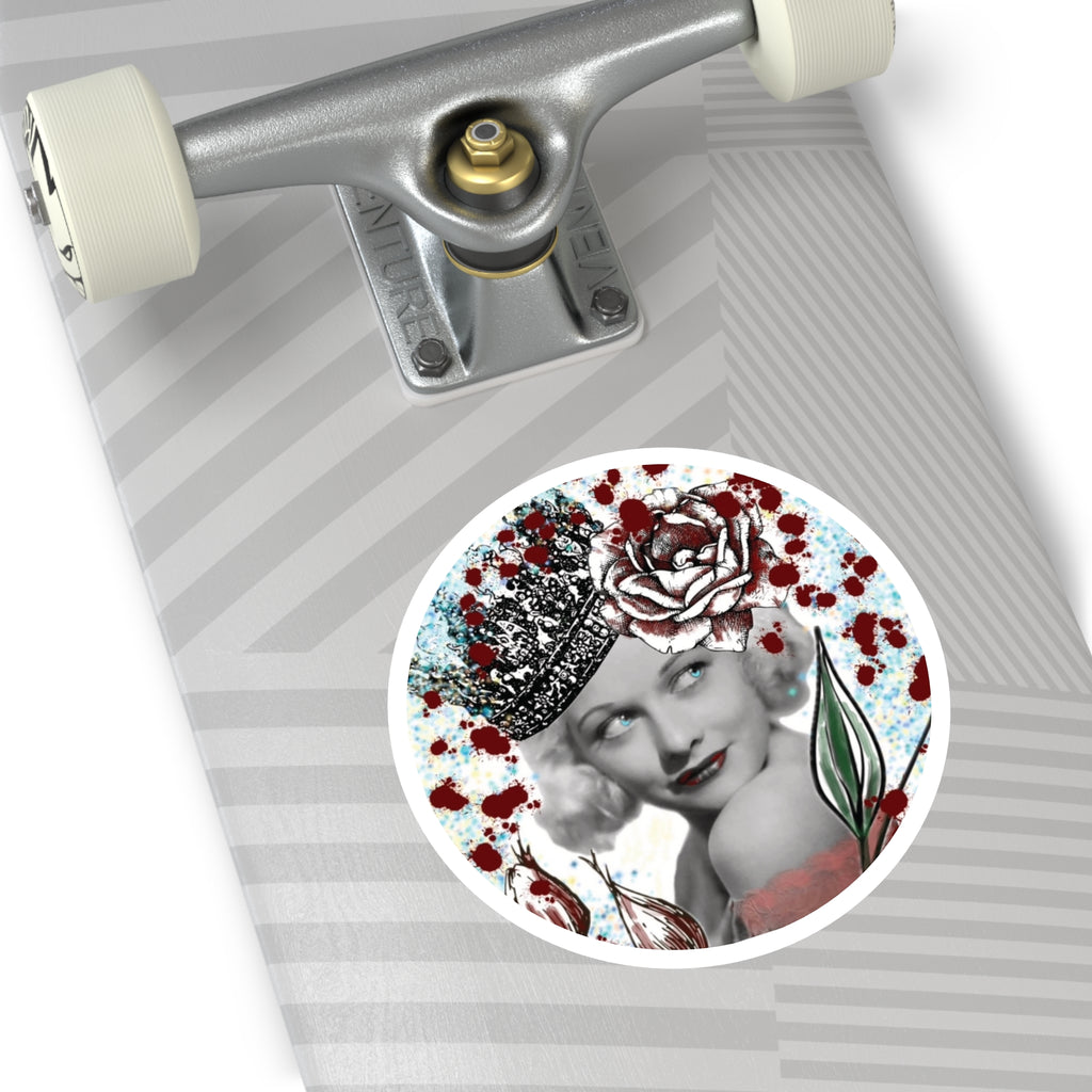 Vintage Glam Round Sticker — Retro Hollywood Actress with Crown & Roses (Indoor/Outdoor)