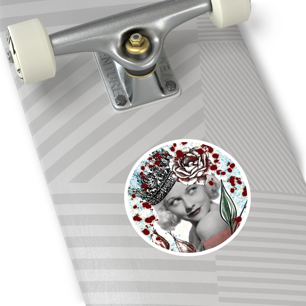 Vintage Glam Round Sticker — Retro Hollywood Actress with Crown & Roses (Indoor/Outdoor)